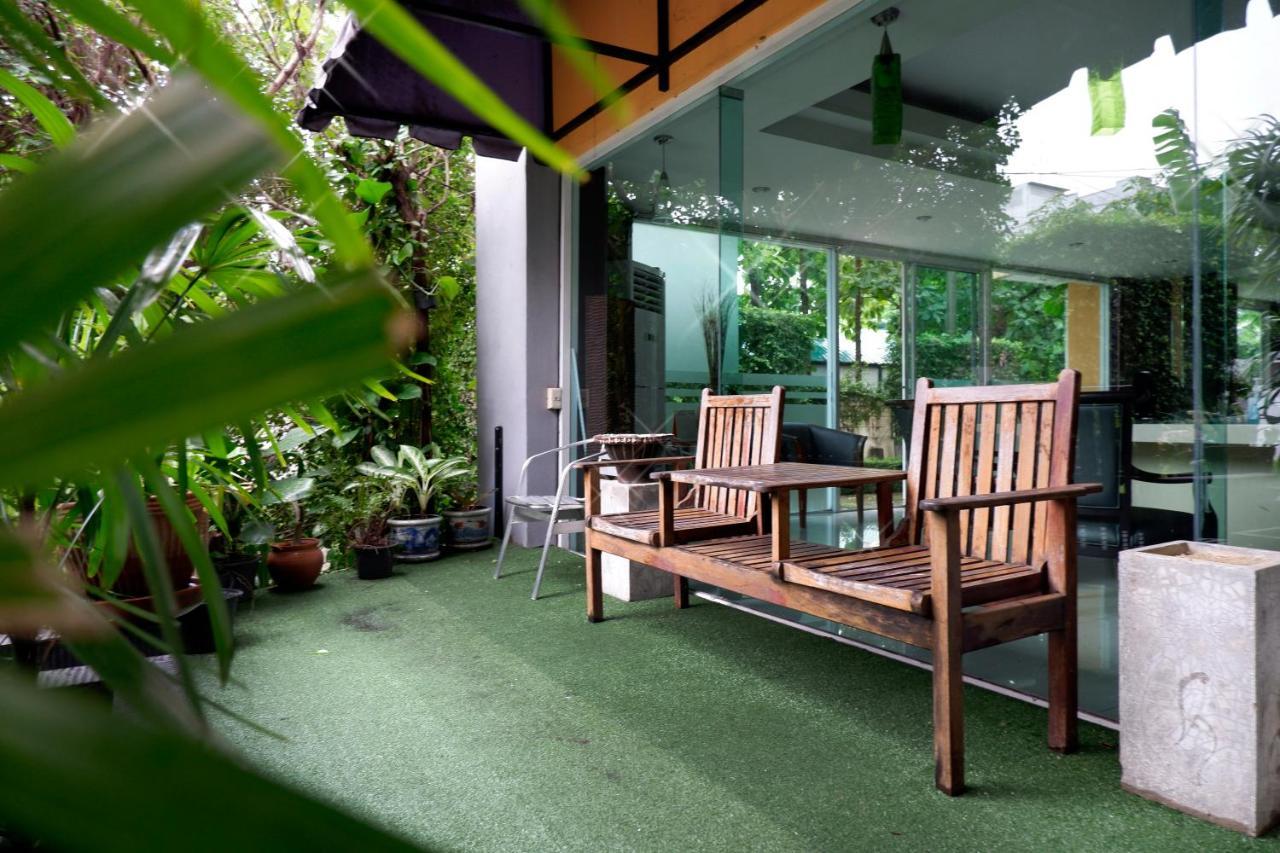 The Wing Design Hotel Bangkok Extérieur photo